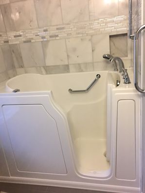 Accessible Bathtub in West Hanover by Independent Home Products, LLC